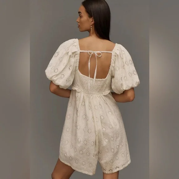 Pilcro Puff-Sleeve Eyelet Romper size small - Picture 6 of 10